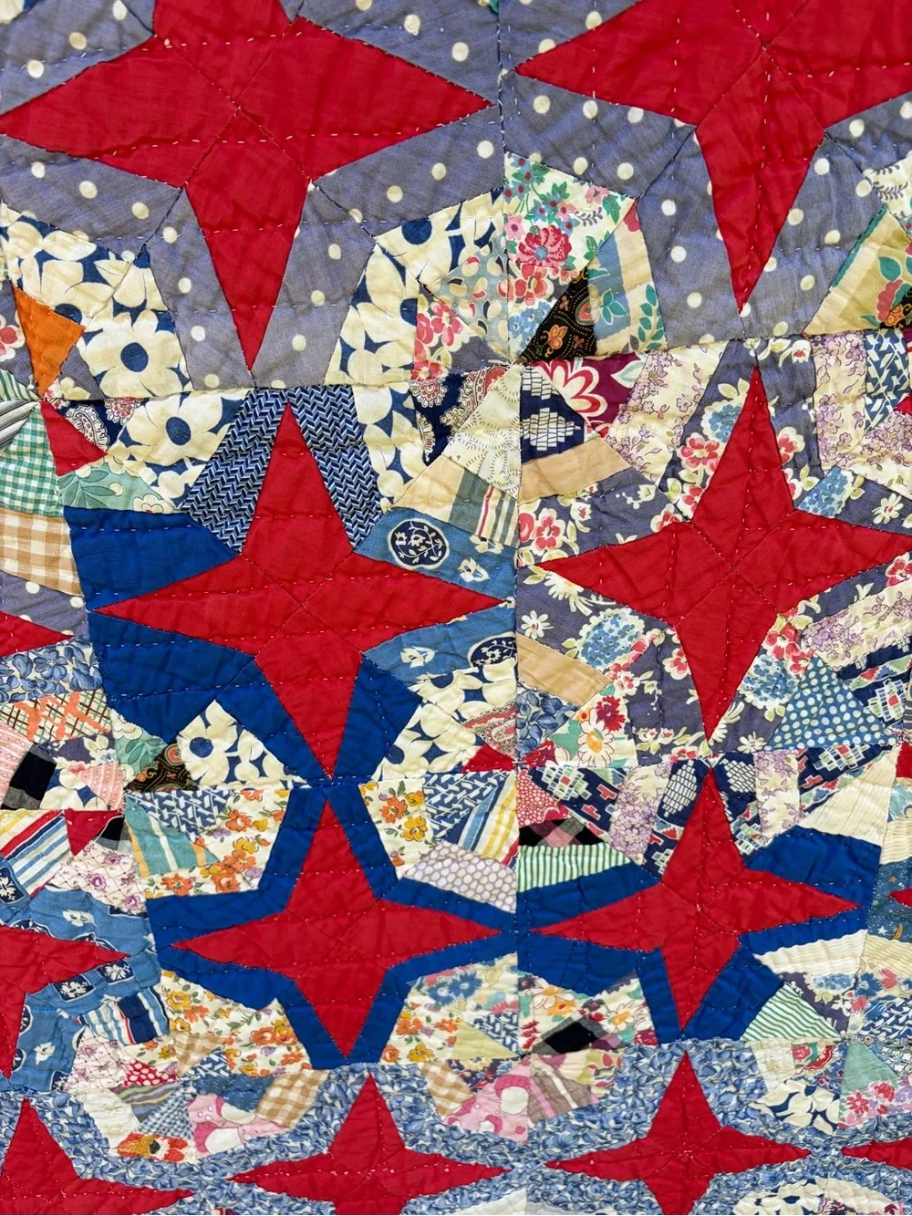 Vintage Spider Web Quilt - 1950s Scrape Quilt - 67 x 72.5”